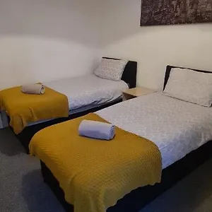 Sheffield City Suites Apartment